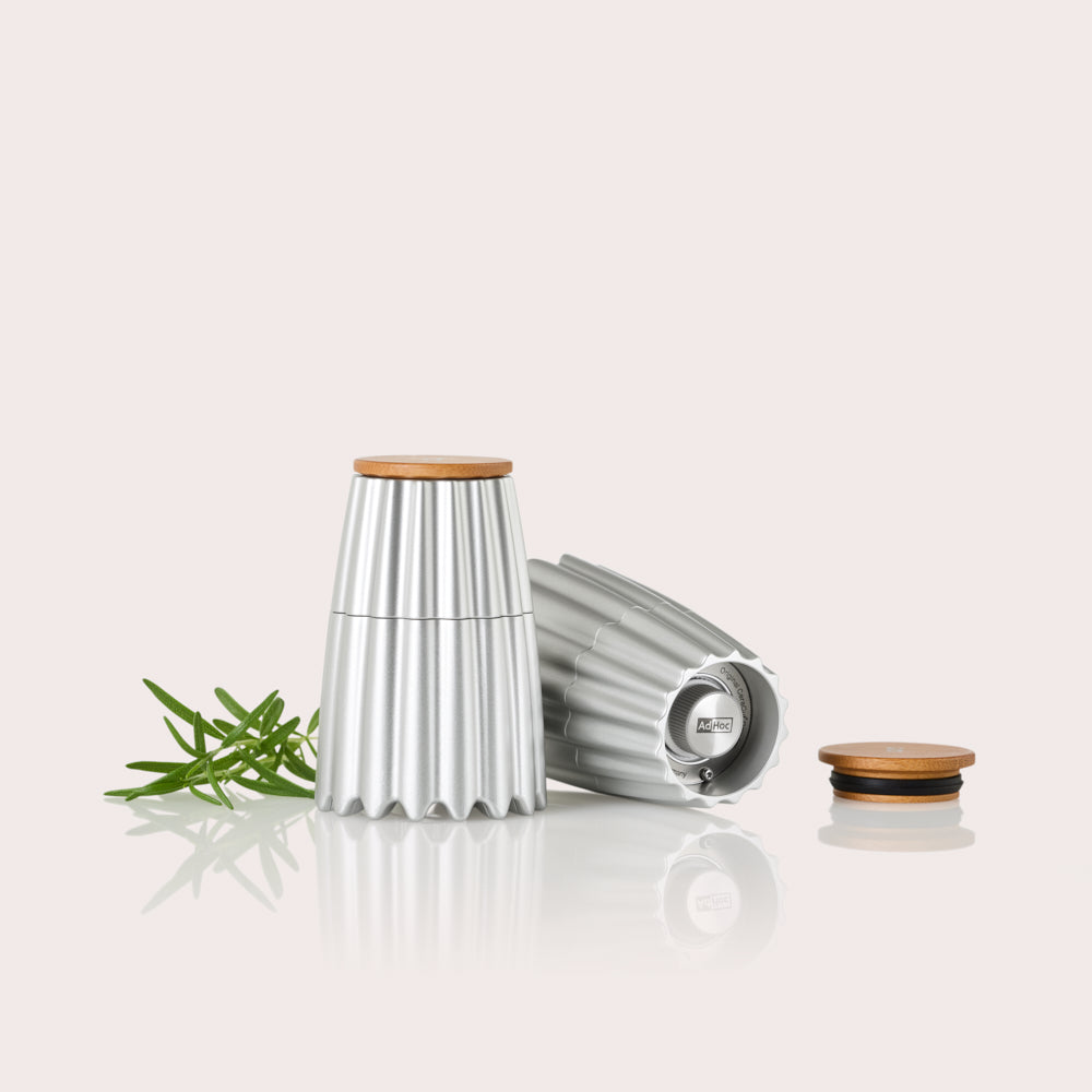 MagTwo magnetic salt and pepper double mill
